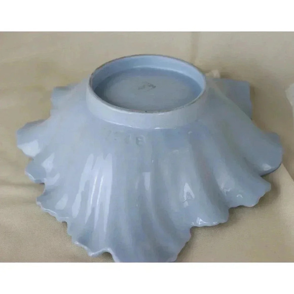 Pastel Blue Leaf Shaped Bowl vintage Falcon ware England 1748 earthenware leafy - Picture 10 of 10
